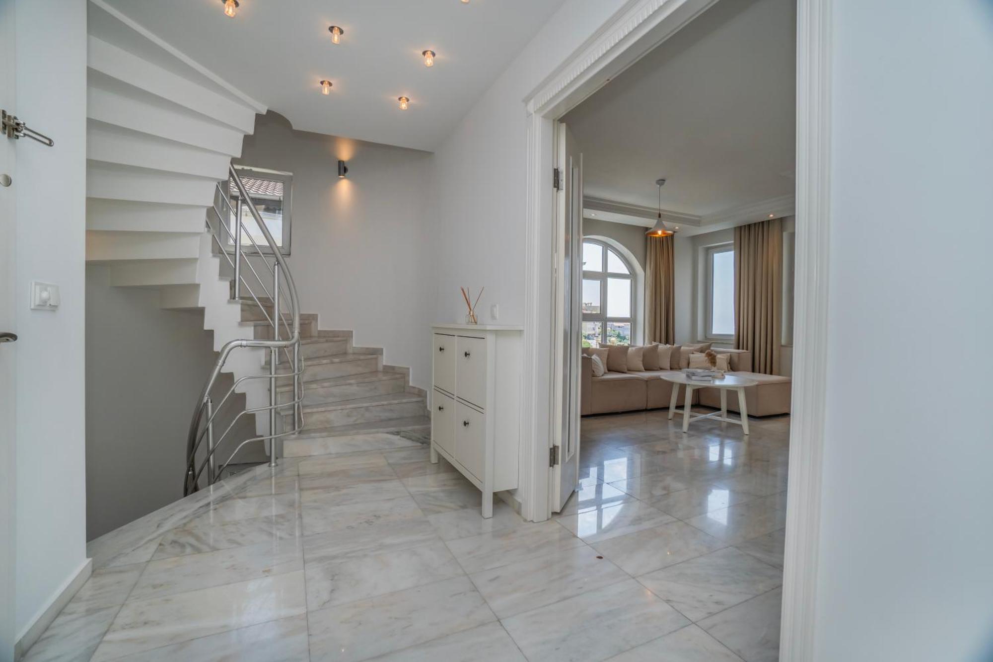 Mit Einzigartigem Ausblick Villa